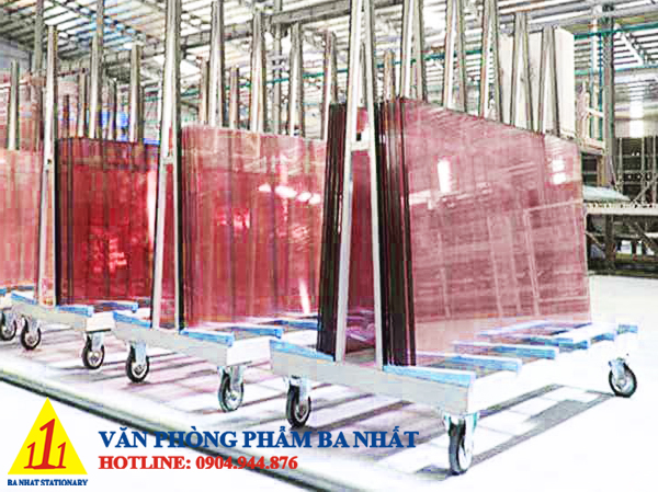 bảng kính màu cao cấp