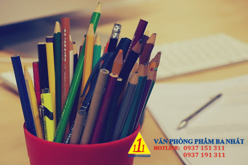 Dụng Cụ & Trang Thiết Bị Văn Phòng Bao Gồm Những Gì?